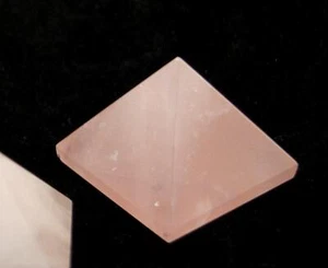 Rose Quartz Pyramid Polished Crystal Small 13-14mm Base 2 Supplied - Picture 1 of 1