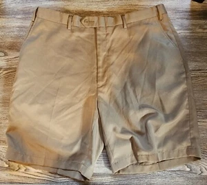 Jos. A. Pantaloncini da golf Bank Leadbetter marroni da uomo taglia 38 regular - Foto 1 di 6