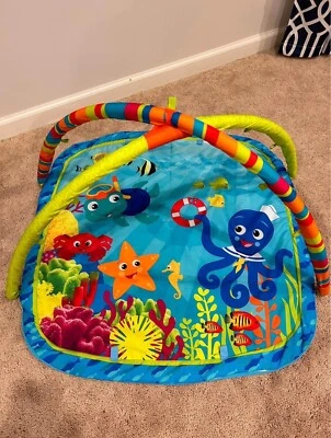 Tapete de atividade Baby Einstein Netuno amigos náuticos brincar academia idades recém-nascido +  - Imagem 1 de 2