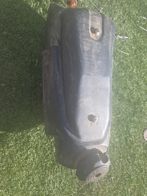 1992-1994 Kx125 Gas tank no damage - Image 1 of 4