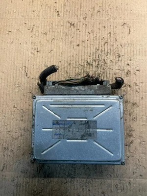 Módulo de control del motor Cadillac Escalade 2003 a 2006 ECM ECU v5421 DG Foto 1 de 4