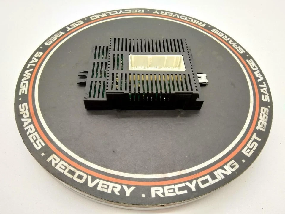 BMW 5 Series E60 2008 LCM Light Control Module 9192641 - Image 1 of 4