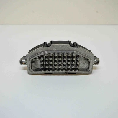 Resistenza riscaldamento interno VW PASSAT B8 3G2 3Q0907521A 2.0 Diesel 110kw 16039368 - Immagine 1 di 4