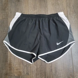 Pantalones Cortos para Correr Nike Tempo Dri Fit Para Mujer Medianos Negros Grises Borde Blanco - Imagen 1 de 9