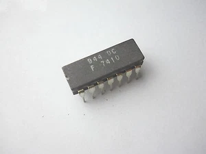 944 Integrated Circuit (QTY 25 ea)M2 - Picture 1 of 1