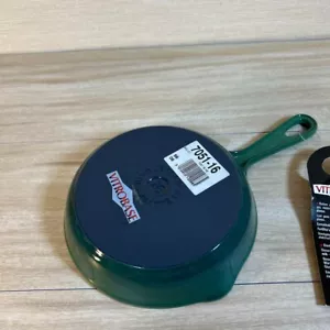 Le Creuset Skillet 16 cm green Brand new unused stored item No manual - Foto 1 di 10