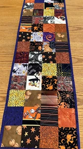 Halloween Table Runner, 41 inch, Home Decor, Quilted, Mat Topper Pumpkins Cats - Picture 1 of 9