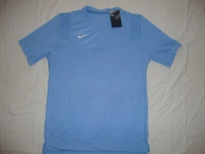 Nuevo Hombre Nike CW3540-480 DRI FIT Equipo Jugador Crew Camisa Azul Mangas Cortas Talla S - Imagen 1 de 6