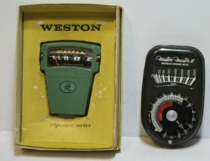 2 Vintage Weston Exposure Meter Light meter Master II 735 & Green for Repair - Picture 1 of 5