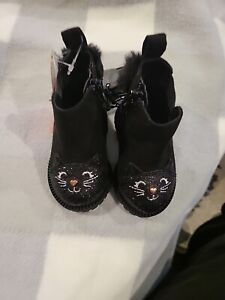 Baby Girls CUTE Chelsea Style Kitty Cat Boots (Size 2) BRAND NEW W TAGS