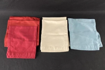 Lot of 6 Crate & Barrel Napkins Red White Blue - Good Condition - Image 1 of 4