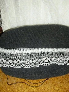 1 1/4" White Lace 24 Yards Wrights - Picture 1 of 2