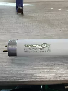 SATCO Hygrade S8418 F32T8/830/ENV Medium Bi Pin Base - Picture 1 of 3