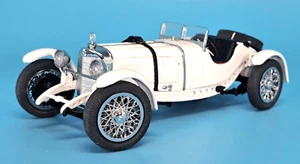 Danbury Mint - 1:24 Scale - The 1931 Mercedes-Benz SSKL - Picture 1 of 20