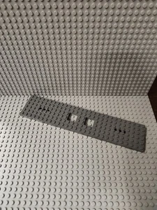 LEGO - Placa base 6x28 gris oscuro para ferrocarril locomotora vagón 92339  - Imagen 1 de 3