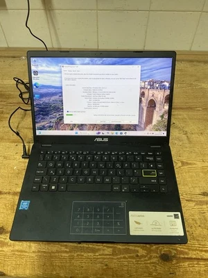 Asus Vivobook E410M Celeron N4020 4GB Ram 120GB SSD  Windows 11 - Image 1 of 3