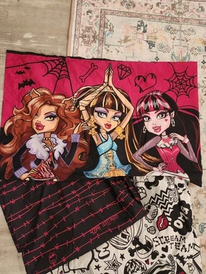 Juego de cama Monster High 1 sábana ajustable, 1 sábana plana, 1 funda de almohada 2014 doble  Foto 1 de 4