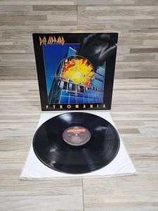 Def Leppard - Pyromania - VG/VG+ 1983 Hard Rock Mercury CRC 1ST Press - Picture 1 of 8