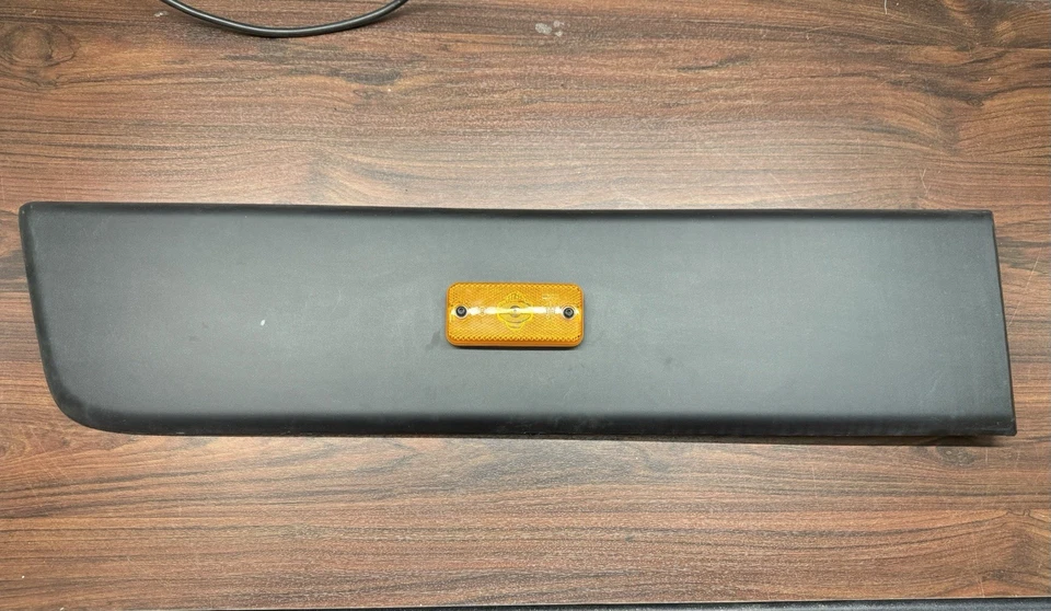 PEUGEOT BOXER 2024 ETC… MOLDURA PANEL LATERAL TRASERO DERECHO - 1320246070 Foto 1 de 4