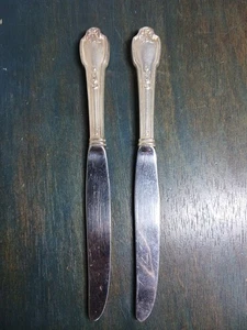 Juego de 2 cuchillos huecos modernos International Silver Falmouth 9" - Envío rápido - Imagen 1 de 7