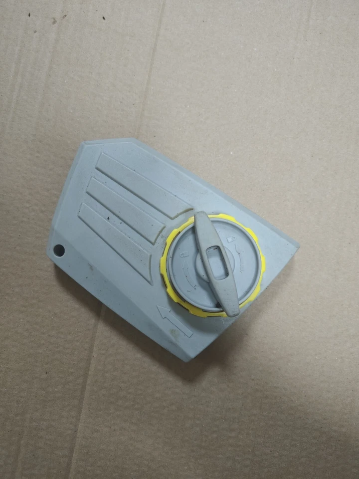 Genuine Adjustable knob Cover for Challenge GCS3501 35cm Corded Chainsaw 1800w - Image 1 of 1