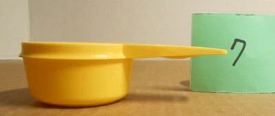 Yellow Tupperware Measuring Cup 1/3 cup 765 G7 - Image 1 of 3