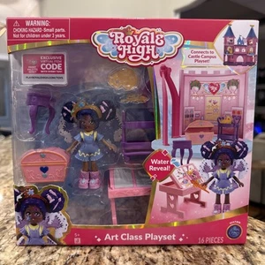 Royale High Roblox Art Class Juego Muñeca 3" CON CÓDIGO EXCLUSIVO se adapta a Castillo NUEVO - Imagen 1 de 12