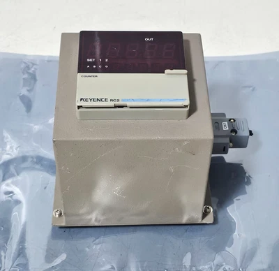 KEYENCE RC2-21V Pantalla LCD Contador Electrónico Preestablecido Foto 1 de 4