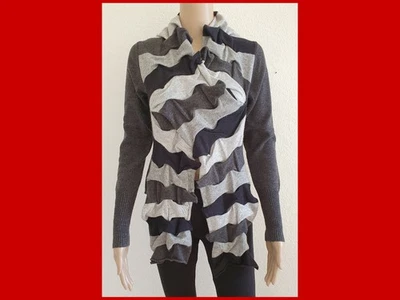 Pullover extravaganter Schnitt /grau - schwarz /Größe S - Bild 1 von 3