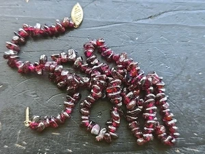 14K 28 Gramm Rot Lila Granat Chip Strang Halskette Vintage - Bild 1 von 9