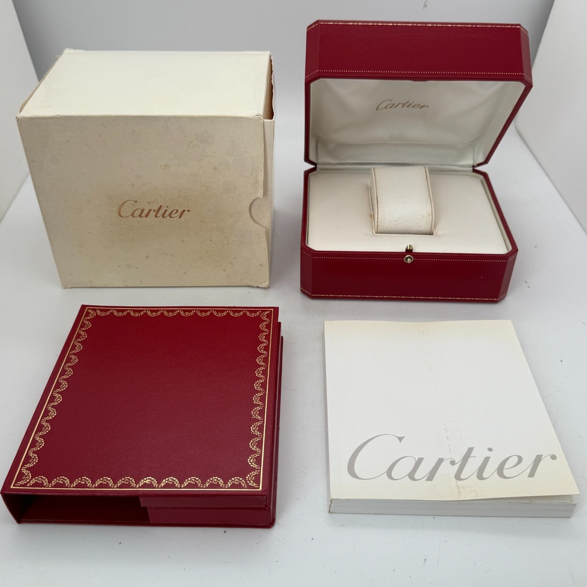 カルティエ Cartier Watch BOX 最新型 【未使用】時計収納箱 【公式通販】