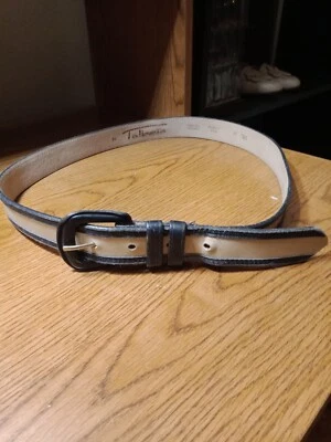  Womens Talbots Classic  Embossed two-toned Leather Belt size XL - Image 1 of 4