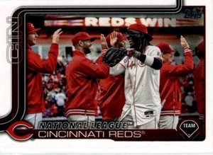 2025 Topps Series 1 - Cincinnati Reds #99 - Picture 1 of 2