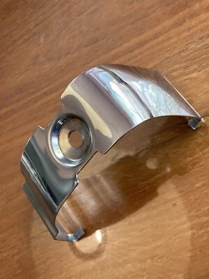 Mercedes-Benz W123 C123 Coupe Cover Chrome Trim Bracket Rear Bumper 300CD 280CE - Imagem 1 de 4