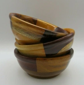 NEW Set of 3 HandMade Segmented Multi-Wood Bowls 4.5"x1.5" Candy Nuts Coins Keys - Picture 1 of 4
