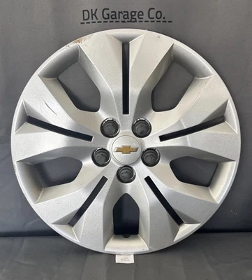 2012-2016 Chevrolet Cruze Hubcap - Genuine Factory OEM 16-inch Silver 3294 - Image 1 of 4