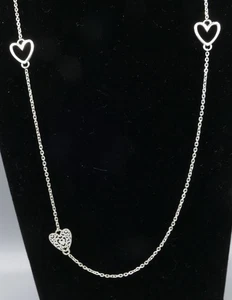 Elegant Three Heart Charm Necklace of 925 Hallmarked Oxidised Sterling Silver - Picture 1 of 4