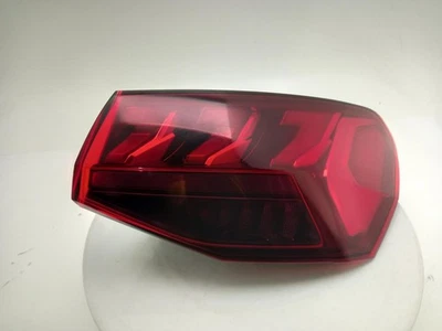 AUDI A3 Tail Light Rear Lamp O/S 2020-2025 4 Door Saloon RH 8Y0945208  — 第 1/4 张图片
