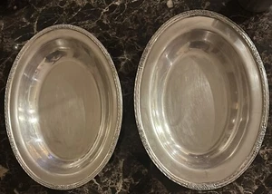 International Silver Company Camille 6012 ovale Servierschale mit Deckel 12” x 8,5” - Bild 1 von 3
