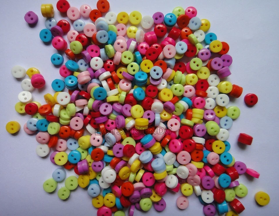 6mm 300pcs/lots Mixed 2-Hole Resin Buttons Sewing Garment Accessories Shirt Toy - Image 1 of 3