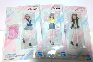 2.5 Dimensional Seduction Big Acrylic Plate Set of 3 with Stands Vol. 1 Prize It - Picture 1 of 3