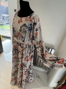Ladies Handmade Abaya dress . Floral Printed Very Comfortable Material . - Picture 1 of 2