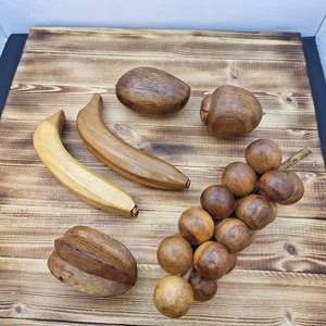 VINTAGE Wooden Fruit 6 Assorted Fruits BOHO Farm Table - Picture 1 of 6
