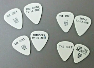 The Cult Gitarren-Pick Touring Picks 4 Abu Dahbi Brüssel Dubai AUTHENTISCH! - Bild 1 von 1