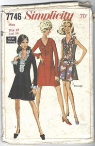 Simplicity Sewing Pattern 7746, Vintage Dress with Front Ruffle, Size 12, 34"" - Bild 1 von 2