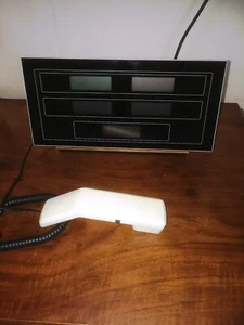 Ericsson Consono MD110 1/DGF 22001/11 R1A console Posto Operatore SALE!!! - Foto 1 di 2