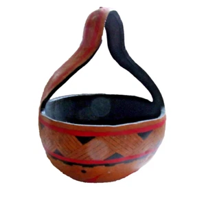 Hand Carved Signed Basket Gourd Hand Painted Folk Art Southwestern Geometric - Picture 1 of 6