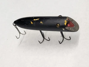c.1920's Heddon Head-On Basser in Super Tough All Black Finish Good Glass Eyes - Bild 1 von 9