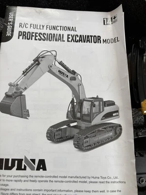 Huina 1580 Vollmetallbagger, Maßstab 1:14 - Bild 1 von 4