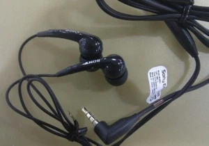 ECOUTEUR CASQUE origine SONY XPERIA GO / ACRO / SOLA / Z - Photo 1 sur 1